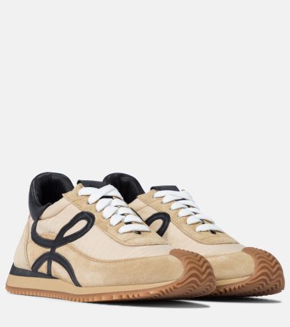 goedkope luxe Loewe Flow Runner suède sneakers beige