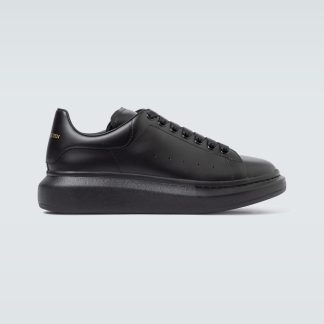 goedkope ontwerper Alexander McQueen Oversized leren sneakers zwart