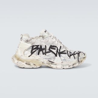 luxe groothandel Balenciaga Runner Graffiti distressed sneakers wit