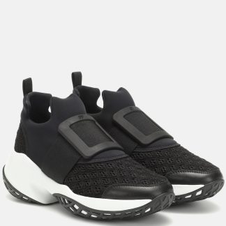 luxe replica Roger Vivier Viv' Run sneakers zwart