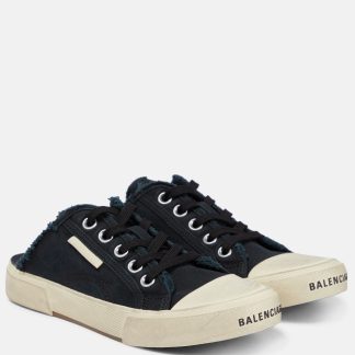 mode luxe Balenciaga Paris distressed open-back sneakers zwart