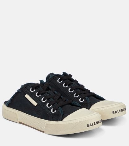 mode luxe Balenciaga Paris distressed open-back sneakers zwart