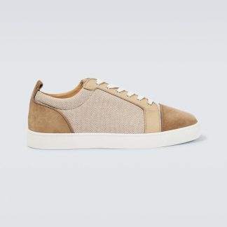 mode luxe Christian Louboutin Louis Junior suède sneakers neutraal