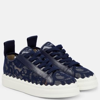 modeontwerper Chloé Lauren veterschoenen blauw