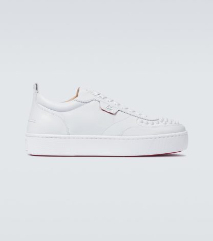 modeontwerper Christian Louboutin Happyrui Spikes sneakers wit