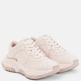 namaakontwerper Gucci In elkaar grijpende G leren sneakers roze